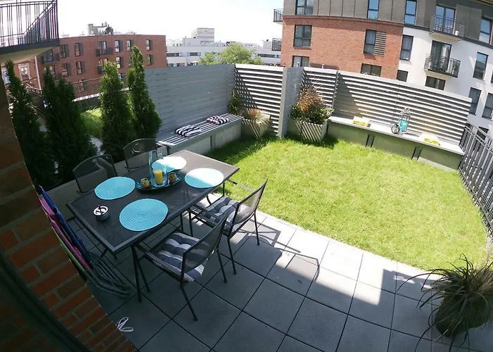 아파트 Luxury With Large Terrace